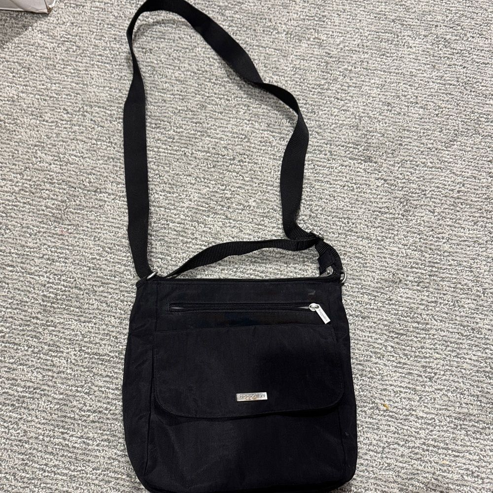 Baggallini Black Nylon Crossbody with Front Flap Pocket